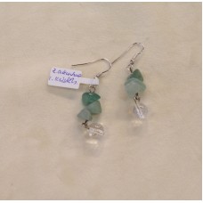 Auskari ar dabīgiem akmeņiem